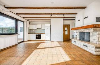 Wohnung kaufen in Zum Steinbruch 12, 66640 Namborn, Von Privat: ruhige Erdgeschosswohnung mit eigenem Garten, Terrasse und Kamin