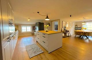 Wohnung kaufen in Loiderdinger Straße 12, 83737 Irschenberg, Modern wohnen mit Stil – 4-Zi.-Wohnung mit Bad en suite & A+ Effizienz