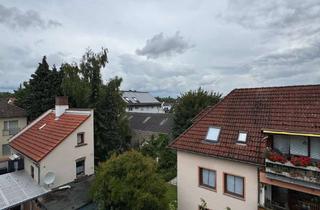 Wohnung kaufen in Hofmannstraße 13, 65191 Bierstadt, ** Charmante 3-Zimmer-Dachgeschosswohnung mit Spitzboden und Weitblick **