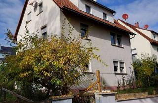 Wohnung kaufen in Hohenstaufenstraße 56, 74074 Heilbronner Kernstadt, 3-Zi.-Wohnung im 1. OG eines 3-FamilienhausesHohenstaufenstraße 56, 74074 Heilbronn