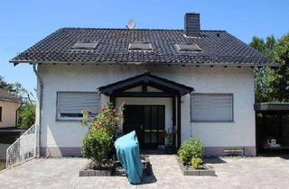 Wohnung kaufen in 53604 Bad Honnef, Modernisierte Eigentumswohnung EG 4 Zimmer+ große Terrasse mit Fernblick Gäste-WC Carport Stellplatz