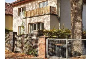 Wohnung mieten in Westhofener Weg 43, 14129 Nikolassee, Charmante möblierte 1-Zimmer Dachgeschosswohnung in Nikolassee (Zehlendorf)