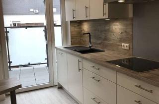 Wohnung mieten in Kirchhovenerstraße, 52525 Heinsberg, Schönezwei Zimmer Wohnung, incl. Einbauküche, Lampen und Klimaanlage, Balkon. Frisch ren