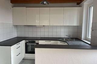 Wohnung mieten in 75328 Schömberg, Schömberg-Oberlengenhardt, für ein junges Paar, top 3,5-Zi-Maisonette inkl. EBK, 2 Bäder, Carport