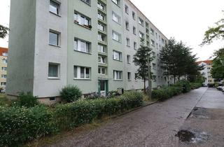 Wohnung mieten in Augustin-Sandtner-Str. 45, 16515 Oranienburg, 3-Zimmer Wohnung mit Balkon in zentraler und dennoch ruhiger Lage von Oranienburg