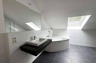 Wohnung mieten in Südostallee 136, 12487 Johannisthal, Zuhause im Grünen mit Geschichte! Zentrale 2-Zimmer-Wohnung mit EBK und Balkon