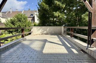 Wohnung mieten in Paul-Essers-Straße, 45468 Mitte, frisch sanierte 2-Zimmer-Wohnung mit großer Dachterrasse in Mülheim