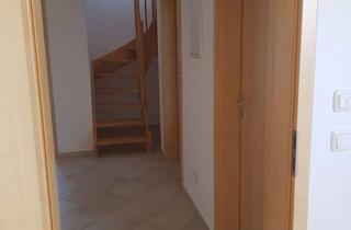 Wohnung mieten in 86415 Mering, Helle 3,5-Zimmer Maisonette-Wohnung mit Balkon u. TG-Stellplatz in Mering