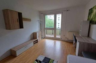 Wohnung mieten in Steigerstraße 14, 06217 Merseburg, Die perfekte Studi-WG - möbliert - 1. OG mitte