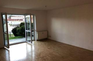 Wohnung mieten in Raiffeisenstraße, 89331 Burgau, Charmante 2-Zimmer-Wohnung mit eigenem Garten und Tiefgarage in Burgau