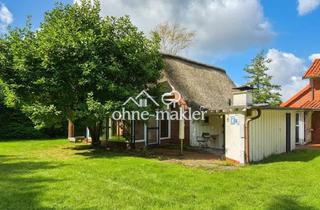 Einfamilienhaus kaufen in 21706 Drochtersen, Reetdachhaus mit sep. Ferienhaus nh. dem Elbstrand Krautsand