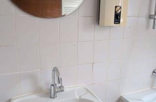 Wohnung mieten in Dörper Straße 11, 31863 Coppenbrügge, Renovierungsbedürftige 4-Zimmer Dachgeschosswohnung in Coppenbrügge