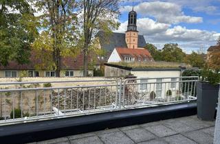Wohnung mieten in Freiheitsplatz 10, 63456 Hanau, Wohnidylle mitten in der Stadt - perfekte 2-Zi-Wohnung - 2. OG- mit Balkon !
