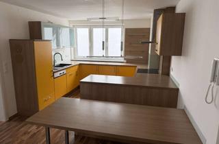 Wohnung mieten in Bahnhofstraße 50, 86381 Krumbach, Großzügige 8-Zimmer-Wohnung mit Balkon in Krumbach (Schwaben)