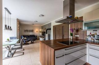 Haus kaufen in 94099 Ruhstorf, Toskana-Haus mit Pool und Doppelgarage – Ruhe, Komfort und Top-Lage nahe München