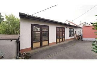 Haus kaufen in Deutschritterstraße 72, 74078 Kirchhausen, Leben, Arbeiten, Wohlfühlen – Ihr Zuhause mit eigener Werkstatthalle in Heilbronn-Kirchhausen!