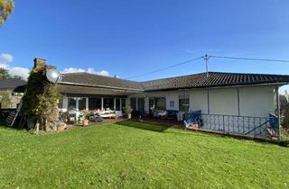 Haus kaufen in 54647 Dudeldorf, Großzügiger Eckbungalow in schöner Lage!