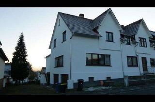 Mehrfamilienhaus kaufen in 35232 Dautphetal, Mehrfamilienhaus / Monteur Zimmer ideal für Anleger oder Selbstnutzung