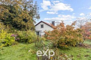 Haus kaufen in 89438 Holzheim, Der Boden für Ihre Zukunft: Idyllisches Anwesen mit Weitblick und enormem Platzangebot.