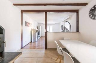 Haus kaufen in 79790 Küssaberg, Reihenendhaus in Dangstetten mit 2 Wohnungen – Ideal für Kapitalanleger, nahe Schweiz