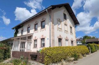 Haus kaufen in 84140 Gangkofen, Charmantes Wohnhaus in ländlicher Lage mit zwei Wohneinheiten im Gemeindebereich von Gangkofen