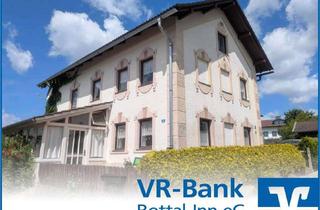 Haus kaufen in 84140 Gangkofen, Zuhause ankommen: Einladendes Landhaus mit zwei Wohneinheiten - Ihr Rückzugsort im Grünen