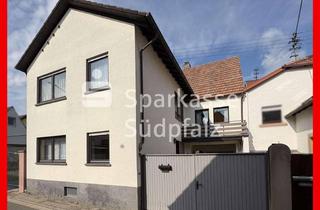 Haus kaufen in 67487 Maikammer, Charmantes Haus mit Garten, Garage und viel Potenzial