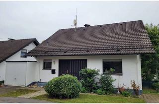 Einfamilienhaus kaufen in 51515 Kürten, Freistehendes Einfamilienhaus, 188 m² WFL, Terrasse, Garten, Garage, bezugsfrei, 51515 Kürten