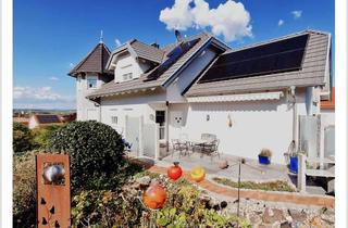 Haus kaufen in 96269 Großheirath, Weihnachten im neuen Haus feiern - Topausstattung: PV, Speicher, separates Apartment, Ausblick uvm.