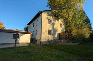 Mehrfamilienhaus kaufen in 85244 Röhrmoos, Großzügiges Mehrfamilienhaus mit drei Wohnungen in zentraler Lage von Röhrmoos zum Selbstbezug oder