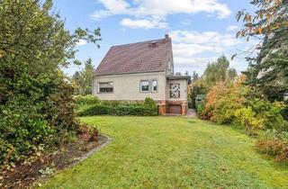 Haus kaufen in 16244 Schorfheide, Wohnen und Arbeiten optimal kombiniert: Großes Haus mit Werkstattgebäude in Schorfheide/Lichterfelde