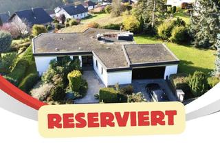 Haus kaufen in 55767 Rötsweiler-Nockenthal, Architekten- Bungalow mit Pool - in ruhiger Lage