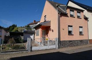 Einfamilienhaus kaufen in Oststraße 19, 56743 Mendig, Renovierungsbedürftiges 4-Zimmer Einfamilienhaus in Mendig