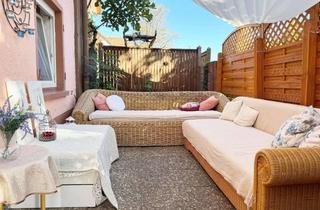 Haus kaufen in 72070 Tübingen, Bestandsobjekt mit Baugenehmigung und Entwicklungspotenzial – Tübingen-Hirschau