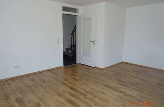 Haus mieten in Pestalozziring 1-7, 25813 Husum, Nordsee-Nähe inklusive. Ihr neues Zuhause.