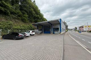 Gewerbeimmobilie kaufen in Kölner Straße 234, 51645 Gummersbach, Industrie-und Ausstellungsfläche in bester Lage