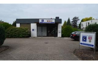 Büro zu mieten in Windelsbleicher Straße 174, 33659 Senne, Bürohaus mit Tresorraum und 6 PKW-Stellplätze