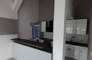Wohnung mieten in Bosestraße 24, 08056 Zwickau, Moderne DG 4-Zi. mit offener Küche, EBK, Kamin, Laminat und SP mgl.!