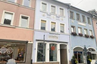 Geschäftslokal mieten in 95028 Hof, Ihre Chance in einer Top-Lage: Charmante Gewerbeeinheit (EG & OG) mit Lagerfläche - hochwertiger Granitboden