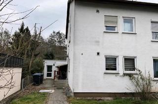 Wohnung kaufen in 71032 Böblingen, Böblingen - 2-Zi-DG-Wohnung in Böblingen zu verkaufen
