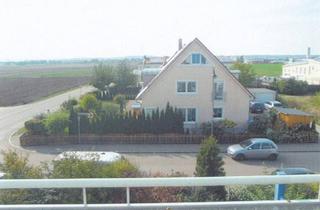 Wohnung kaufen in 86462 Langweid, Langweid am Lech - 3,5 Zimmer ETW, großer Balkon, 2 überdachte Carport Stellplätze