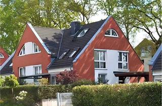 Doppelhaushälfte kaufen in 22395 Hamburg, Hamburg - Stilvolle Doppelhaushälfte am Naturschutzgebiet & Spielstraße - attraktiver Angebotspreis