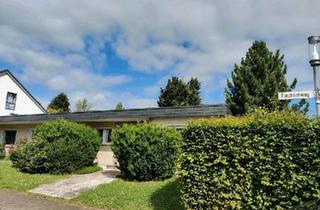 Haus kaufen in 50321 Brühl, Brühl - Bungalow mit großem Garten in Brühl-Schwadorf