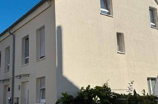 Doppelhaushälfte kaufen in 97286 Sommerhausen, Sommerhausen - Schöne nahezu neuwertige DHH in Sommerhausen