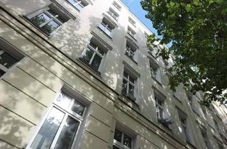 Wohnung kaufen in Fehrbelliner Straße 27, 10119 Berlin, Berlin - bezugsfreies teilbares Altbauapartment