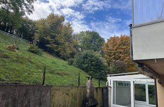 Wohnung kaufen in 70569 Kaltental, Ruhig, grün und sonnig. Tolle Lage! 4,5-Zi-Whg., Wintergarten, Terrasse, Blk. FREI - Sackgasse!