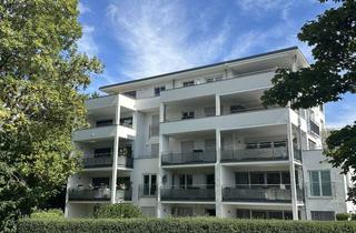 Wohnung kaufen in 88045 Friedrichshafen, Moderne, gepflegte 3-Zimmer Wohnung im 4. OG in Friedrichshafen!!