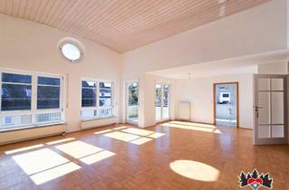 Wohnung kaufen in 78126 Königsfeld, Große und sonnige Maisonettewohnung in beliebtem Kurort