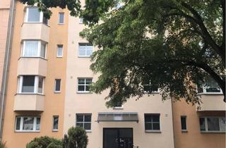 Wohnung kaufen in Räuschstraße 55/56, 13509 Wittenau, Elegant Attic Apartment in Tranquil Reinickendorf – Timeless Comfort & Investment Value