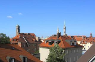 Wohnung kaufen in Corneliusstraße, 80469 Ludwigsvorstadt-Isarvorstadt, Gärtnerplatzviertel - individuelles Dachgeschoss mit 188m² und 3 Dachterrassen - derzeit 2 WE